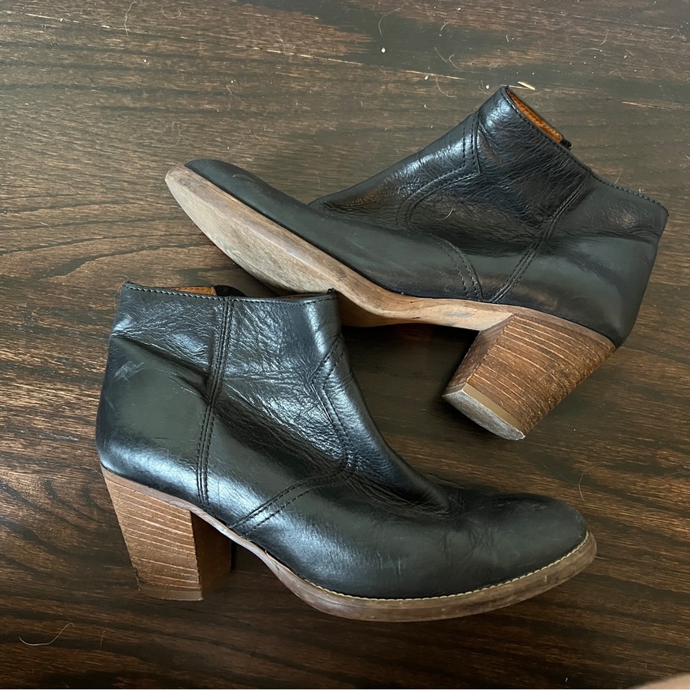 Madewell 1937 Black Leather Zip Ankle Boots Womens Size 9 Style 17340